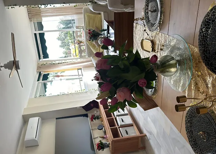 Cozy In Modern Shared In Atalaya, Spain ゲストハウス エステポナ