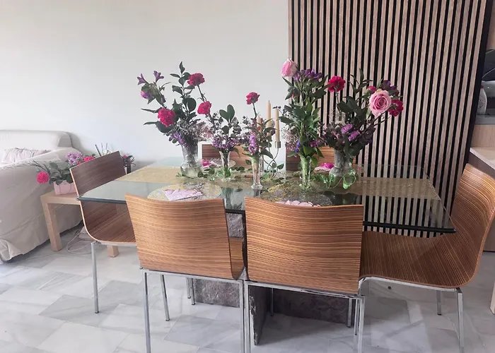 ゲストハウス Cozy In Modern Shared In Atalaya, Spain エステポナ