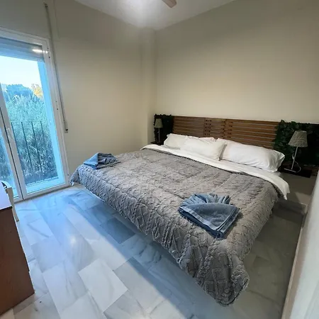 Cozy In Modern Shared In Atalaya, Spain *