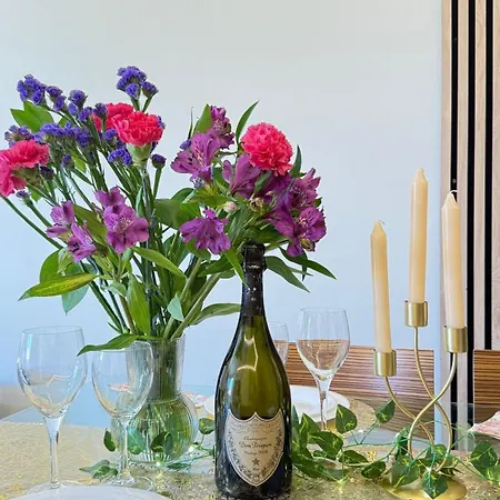 Cozy In Modern Shared In Atalaya, Spain Gasthuis